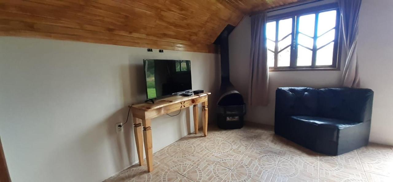 Comfort Triple Room,1484160584:JPEG