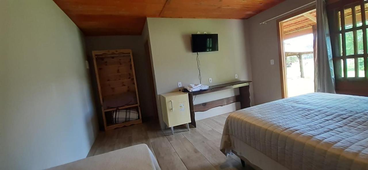 Double Room,1484162480:JPEG